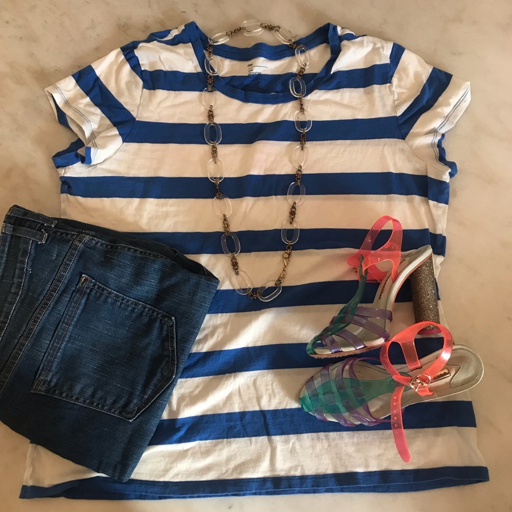 BLUE & WHITE striped shirt